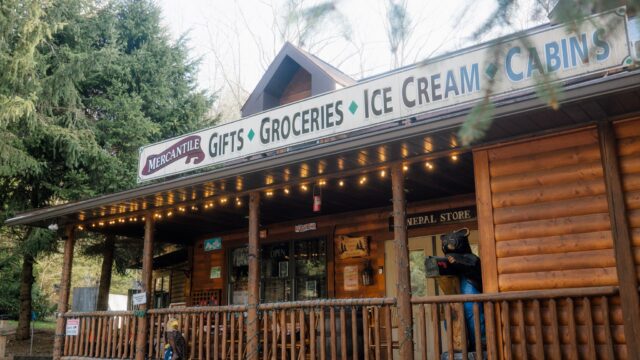 Evergreen Cabins Mercantile