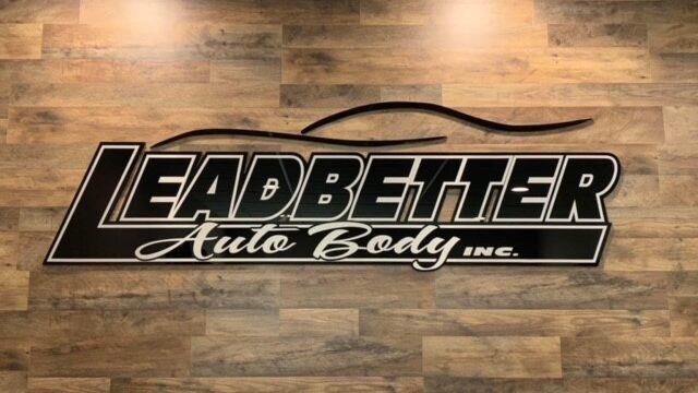 Leadbetter Auto Body-Logo