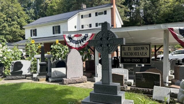 RD Brown Memorials 1